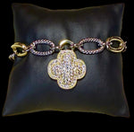 Load image into Gallery viewer, Ladies' Chain Link Clover Bracelet
