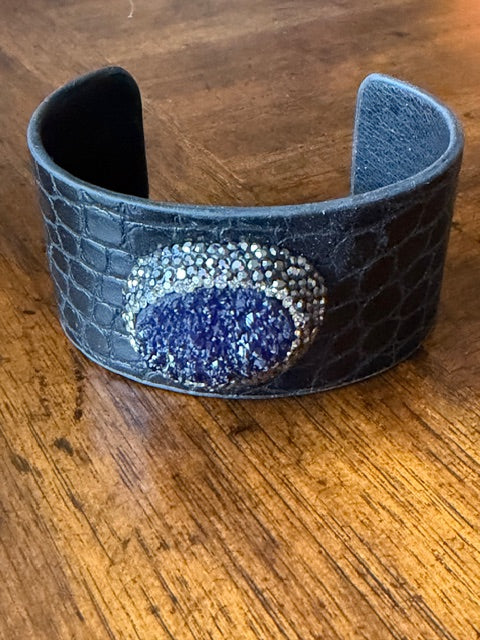 Ladies' Snakeskin Textured Cuff with Druzy/Pearl Accent Embellishment