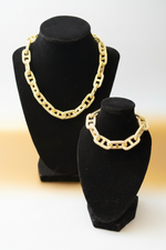 Load image into Gallery viewer, Matte Gold Textured Chain Link Necklace

