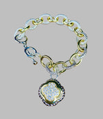 Load image into Gallery viewer, Ladies&#39; Multi-tone Chain Link Clover Bracelet
