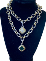 Load image into Gallery viewer, Ladies&#39; Chain Link Clover Pendant Necklace Set
