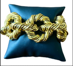 Load image into Gallery viewer, Chunky Gold Tone Textured Circle Bracelet
