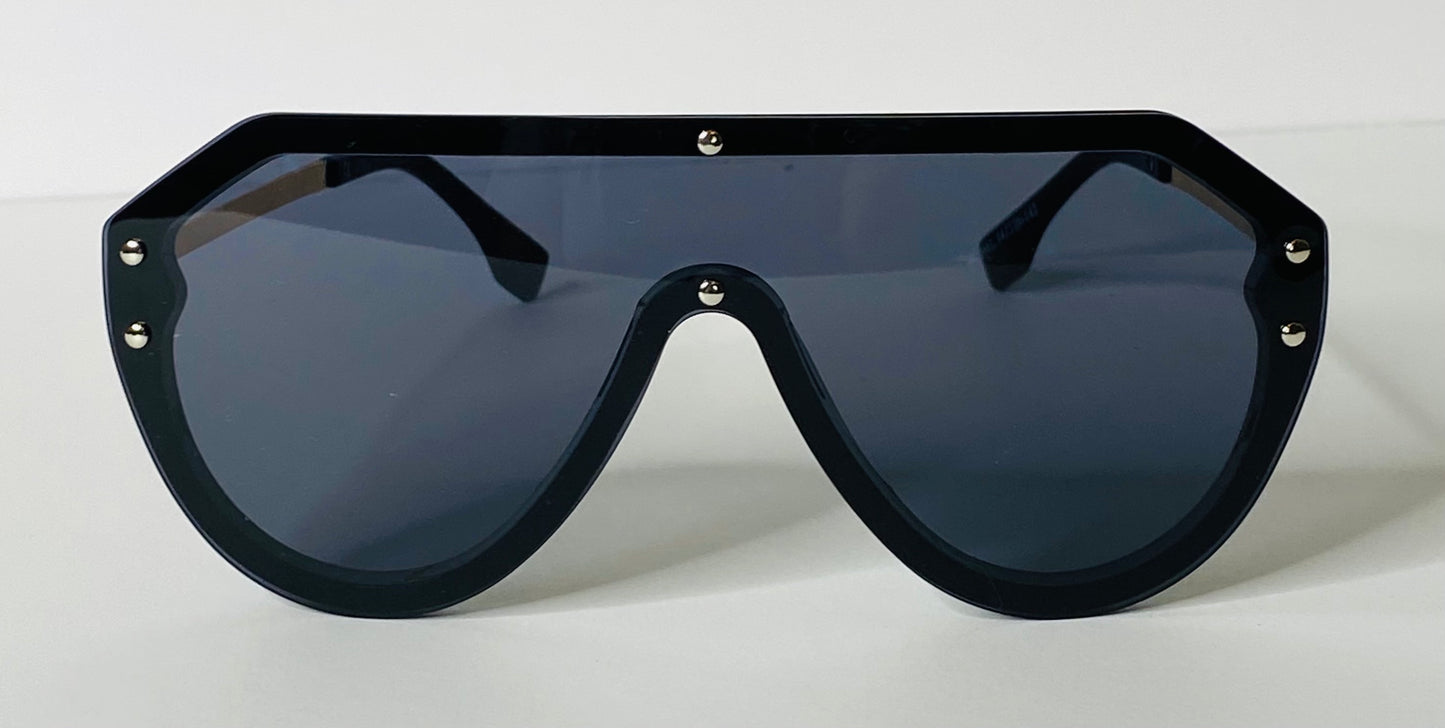 Large Frame Fashion Sunglasses