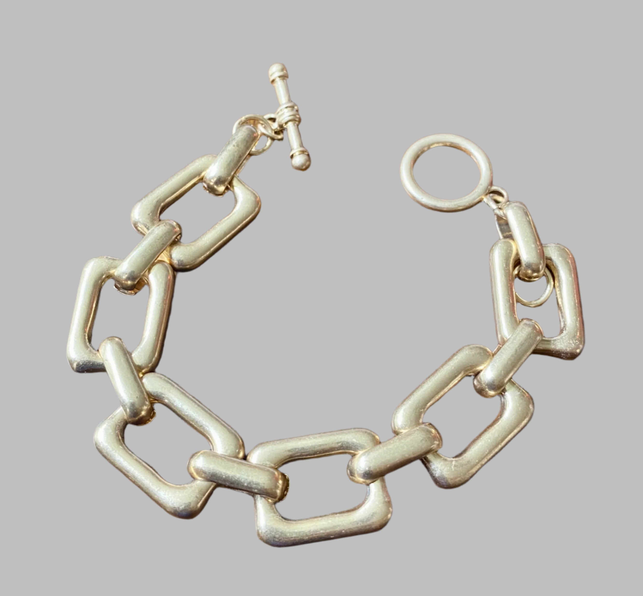 Ladies' Brushed Gold Rectangle Chain Link T-Bar Bracelet