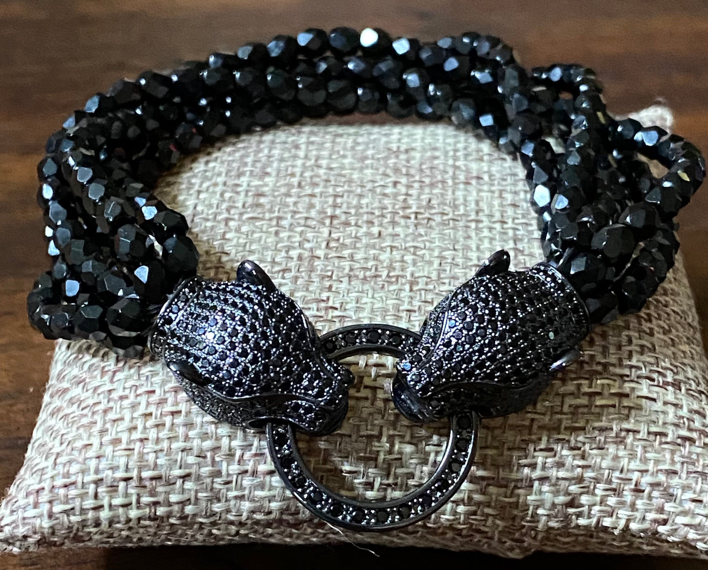 Ladies' Multi-Strand Panther Head Stretch Bracelet
