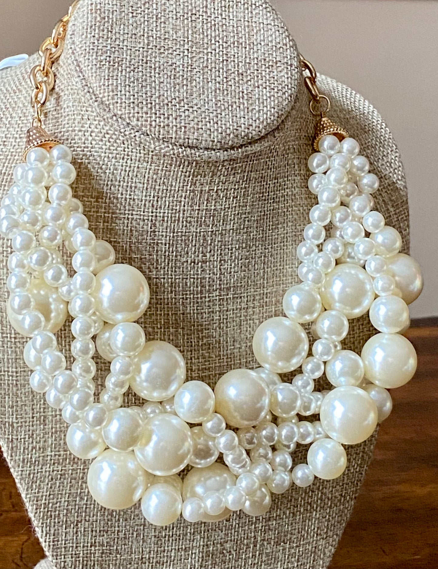 Ladies' Multi-Strand Faux Pearl Collar Necklace