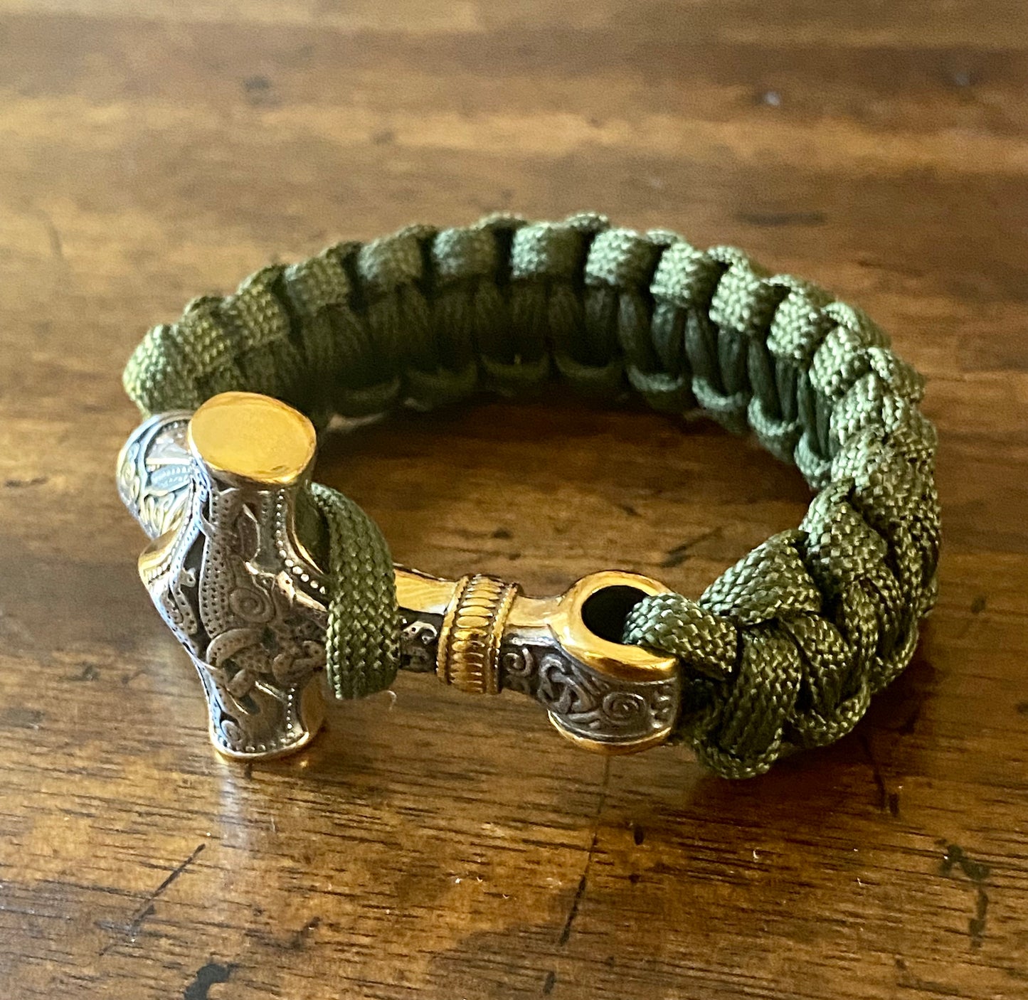 Men's Paracord Hammer Bracelet
